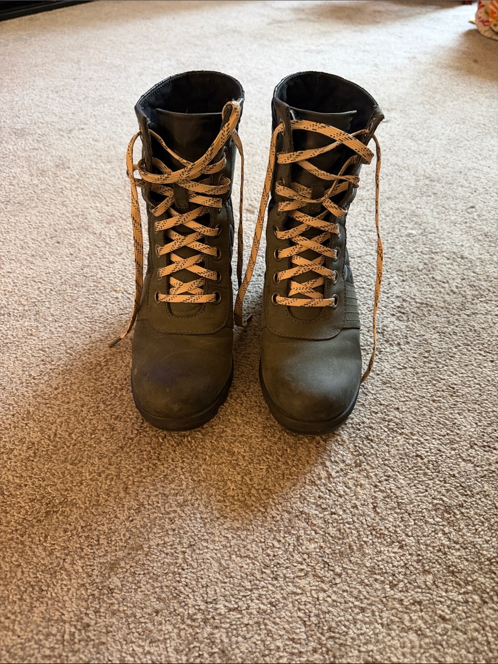 Sorel Gray and Black Lace-Up Ankle Boots with Tan Laces